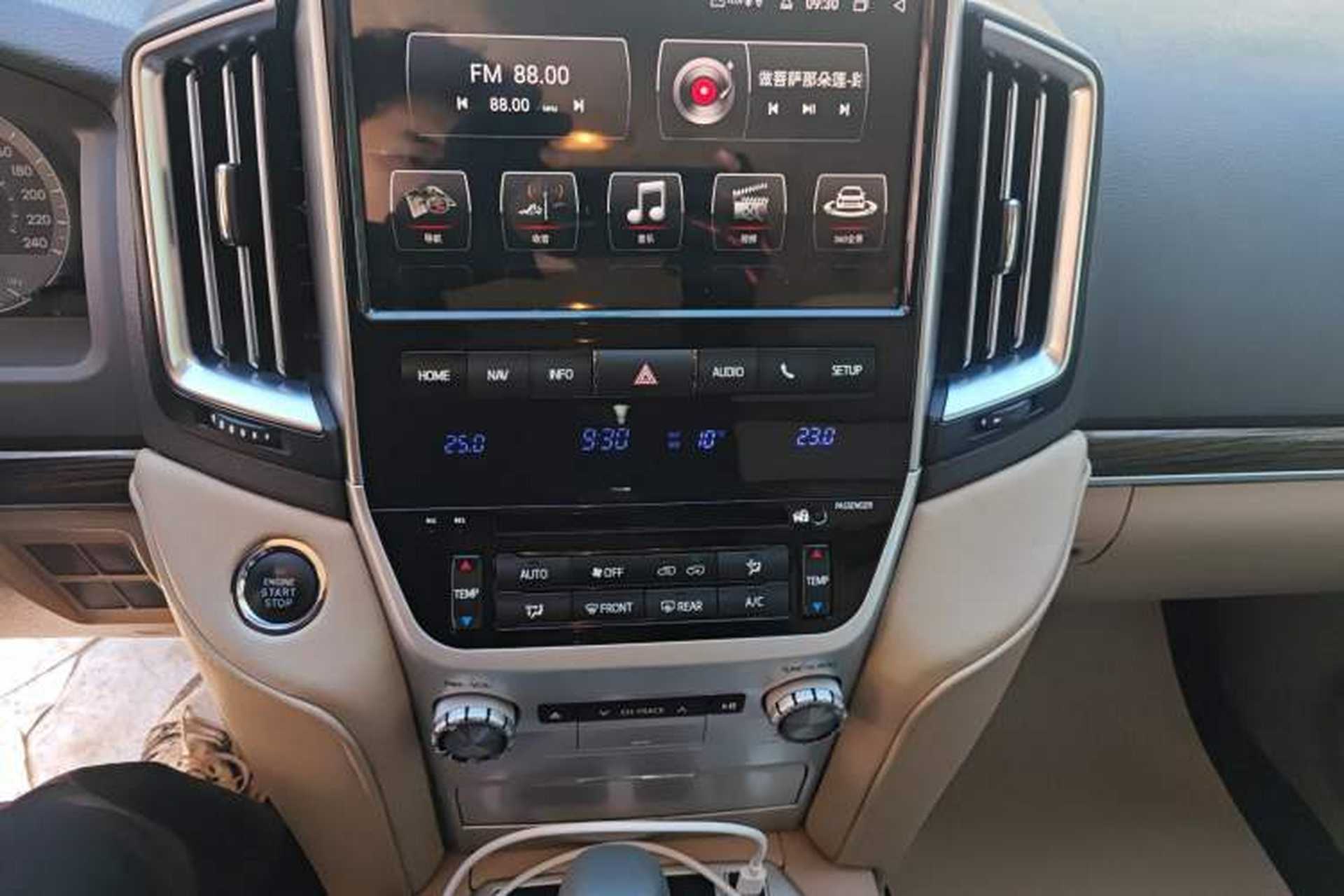 Used Toyota Land Cruiser  Audio And AC Panel
