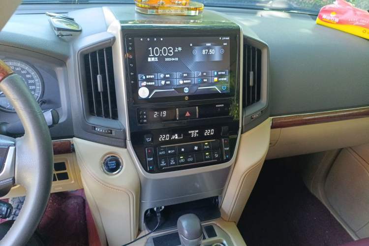 Used Toyota Land Cruiser  Audio And AC Panel