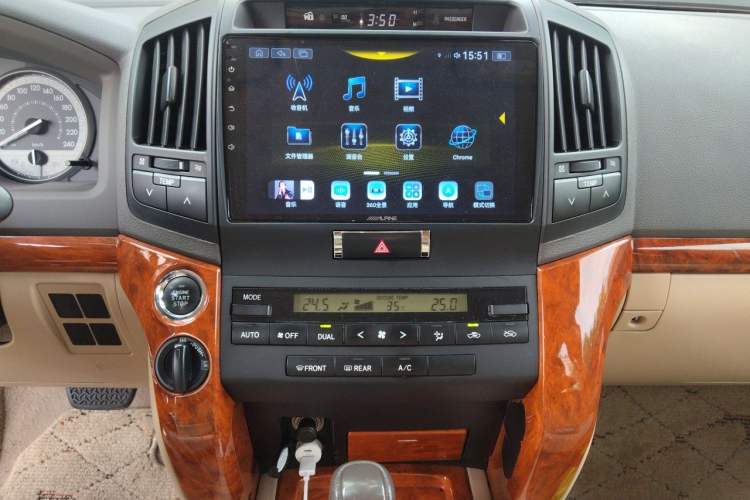 Used Toyota Land Cruiser  Audio And AC Panel