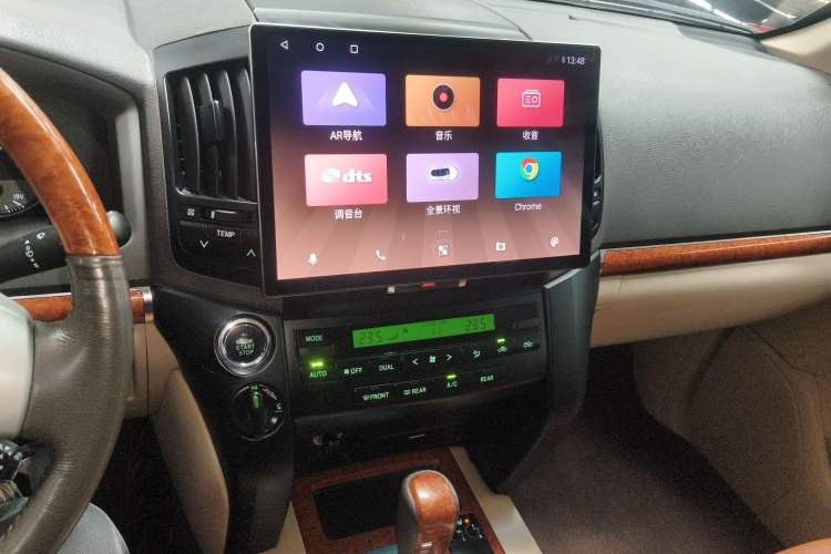 Used Toyota Land Cruiser 2015 4.0L GX-R U.S. Specification Audio And AC Panel