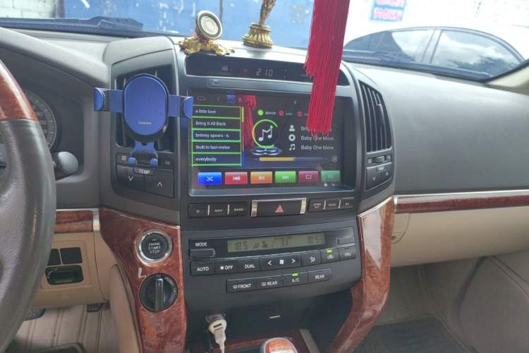 Used Toyota Land Cruiser  Audio And AC Panel