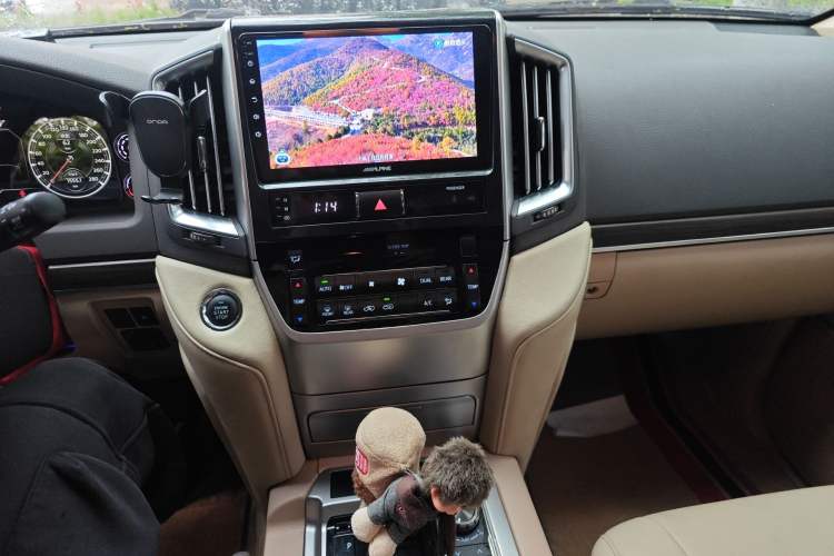 Used Toyota Land Cruiser  Audio And AC Panel