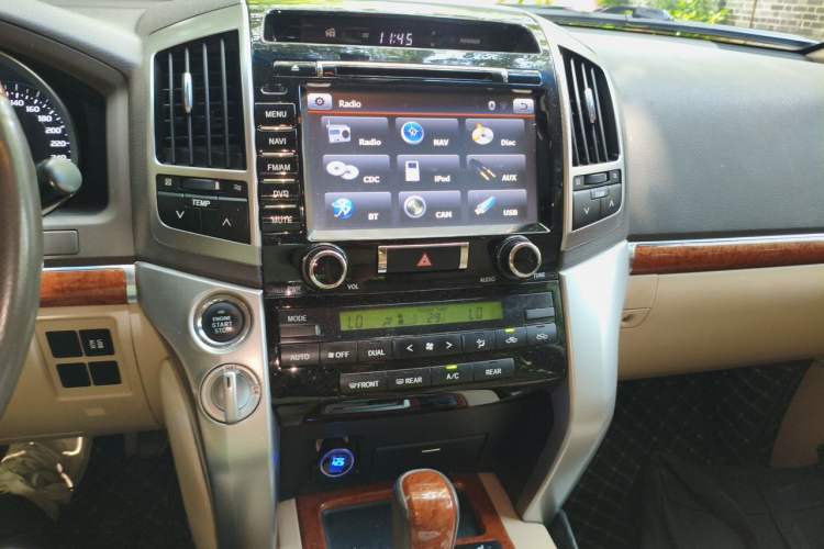 Used Toyota Land Cruiser  Audio And AC Panel