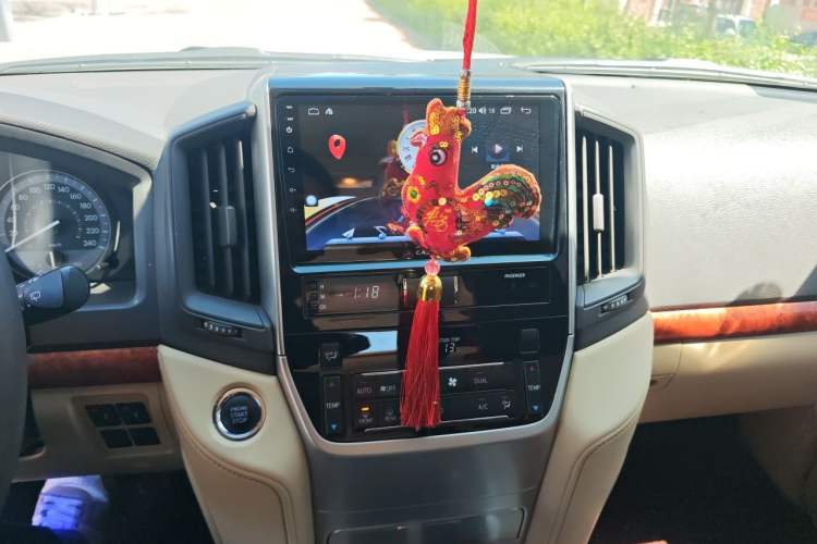 Used Toyota Land Cruiser  Audio And AC Panel