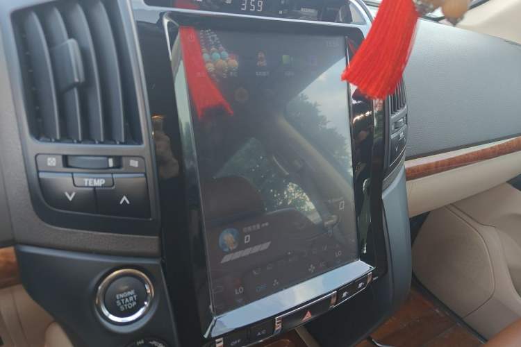 Used Toyota Land Cruiser  Audio And AC Panel