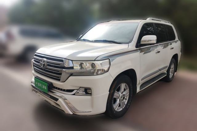 Used Toyota Land Cruiser 2015 4.0L V6 Middle East Low-Trim Version