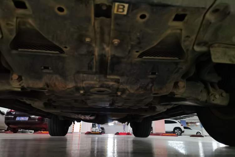 Used Toyota Land Cruiser 2015 4.0L V6 Middle East Limited Edition Chassis Front