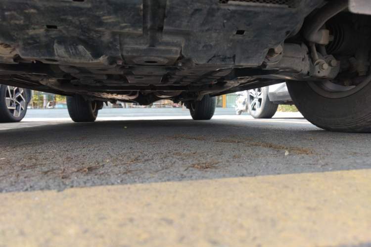 Used Toyota Land Cruiser 2015 4.0L 5-Seater Middle East Version Chassis Front