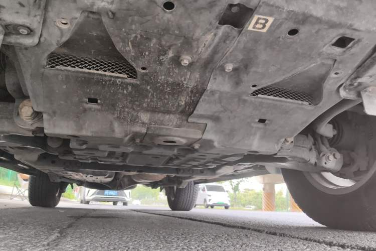 Used Toyota Land Cruiser 2015 4.0L V6 Middle East Limited Edition Chassis Front