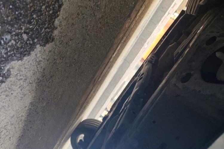 Used Toyota Land Cruiser  Chassis Front Left