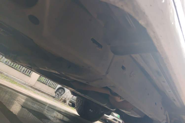 Used Toyota Land Cruiser  Chassis Front Left
