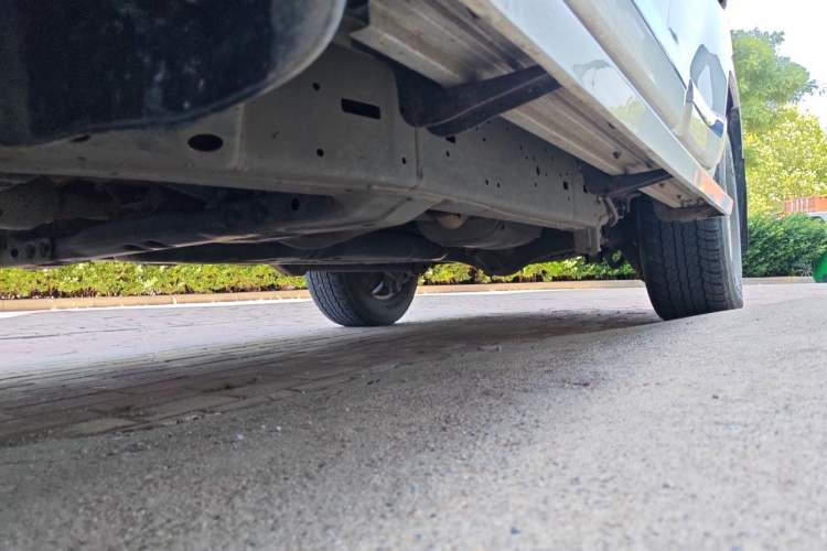 Used Toyota Land Cruiser  Chassis Front Left