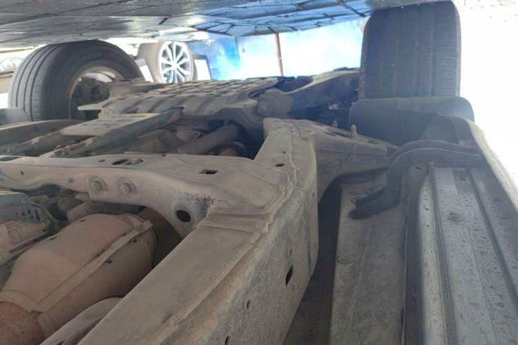 Used Toyota Land Cruiser  Chassis Front Left