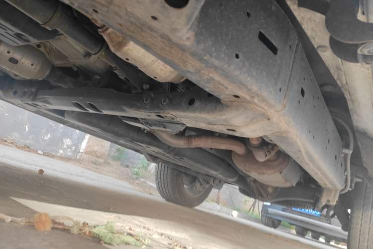 Used Toyota Land Cruiser  Chassis Front Left
