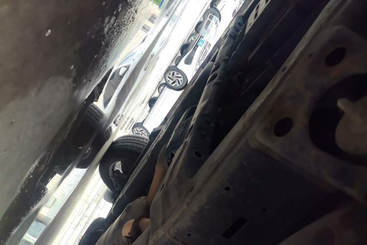 Used Toyota Land Cruiser  Chassis Front Left