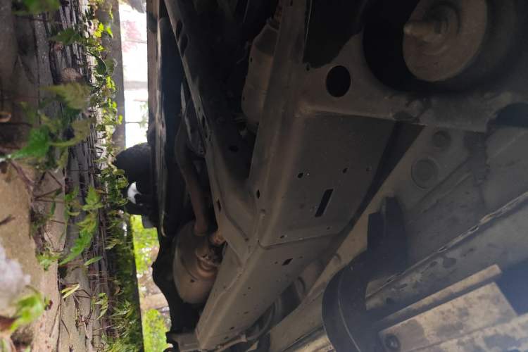 Used Toyota Land Cruiser  Chassis Front Left