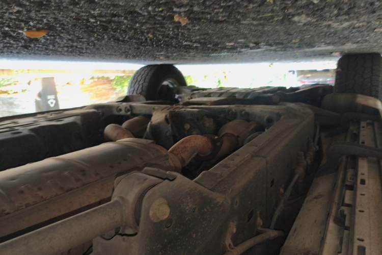 Used Toyota Land Cruiser  Chassis Front Left