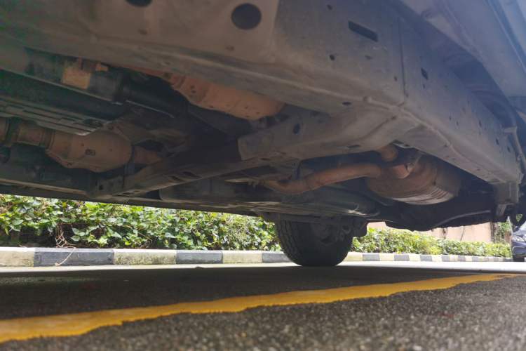 Used Toyota Land Cruiser  Chassis Front Left