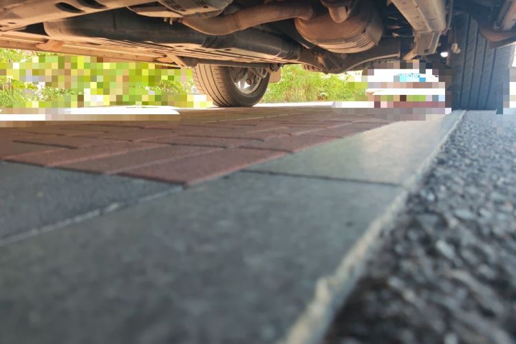Used Toyota Land Cruiser  Chassis Front Left