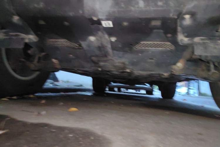 Used Toyota Land Cruiser 2015 4.0L V6 Middle East Low-Trim Version Chassis Front