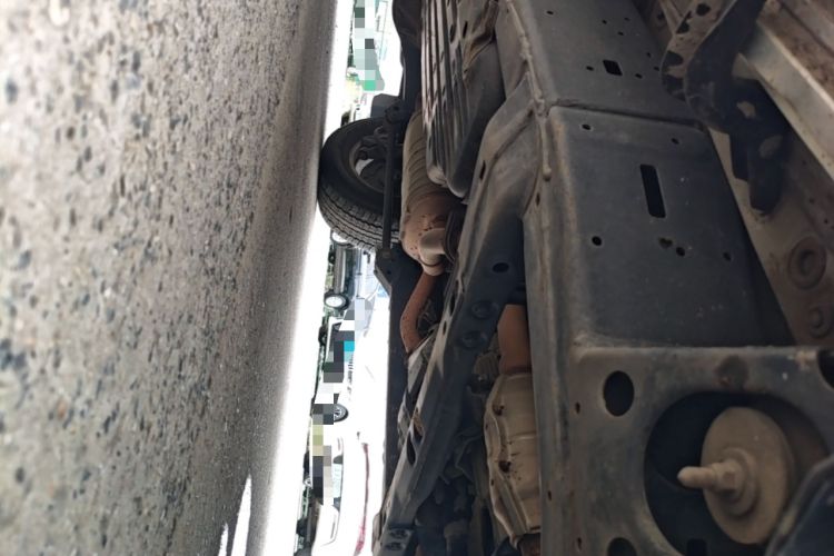 Used Toyota Land Cruiser  Chassis Front Right