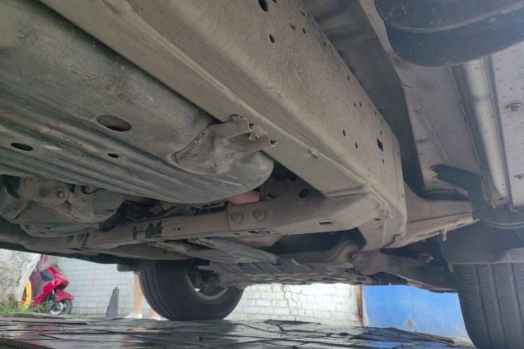 Used Toyota Land Cruiser  Chassis Front Right
