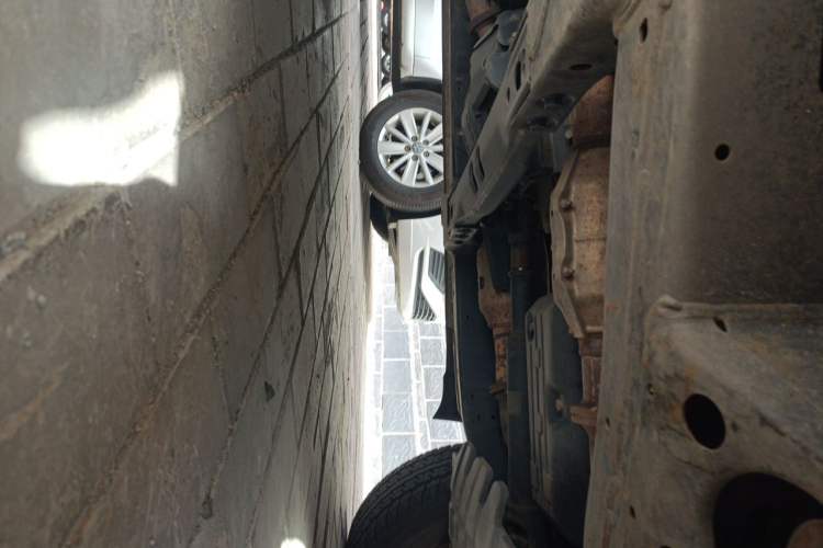 Used Toyota Land Cruiser  Chassis Front Right