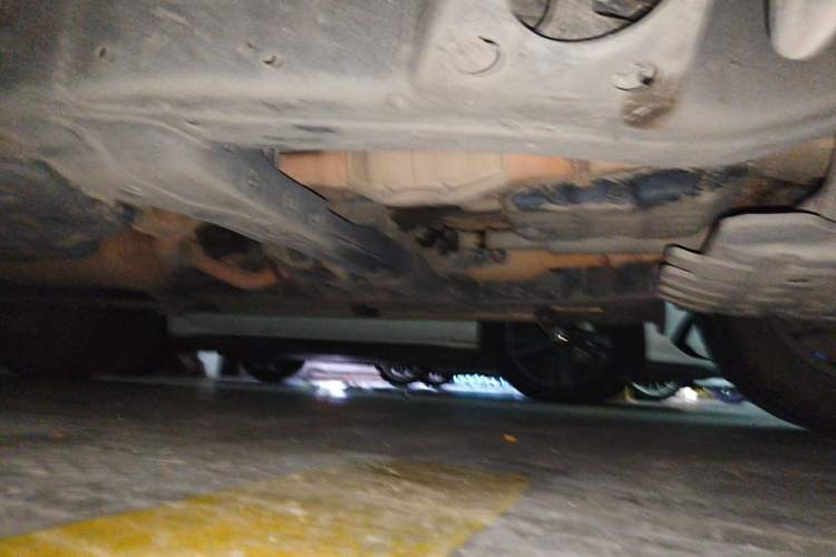 Used Toyota Land Cruiser  Chassis Front Right