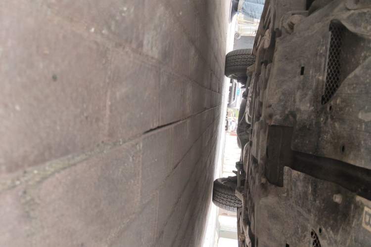 Used Toyota Land Cruiser  Chassis Front