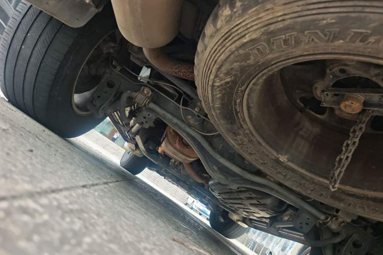 Used Toyota Land Cruiser 2015 4.0L V6 Middle East Low-Trim Version Chassis Rear