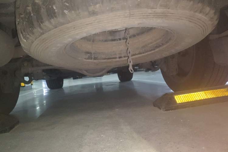 Used Toyota Land Cruiser  Chassis Rear