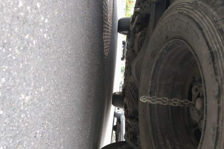 Used Toyota Land Cruiser 2015 4.0L V6 Middle East Low-Trim Version Chassis Rear