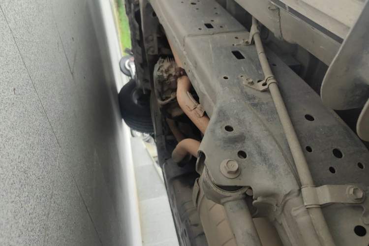 Used Toyota Land Cruiser 2015 4.0L 5-Seater Middle East Version Chassis Rear Left