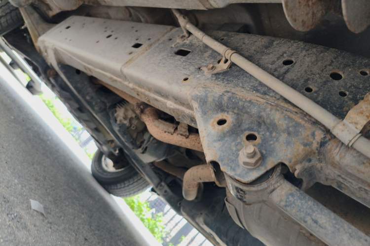 Used Toyota Land Cruiser 2015 4.0L V6 Middle East Limited Edition Chassis Rear Left