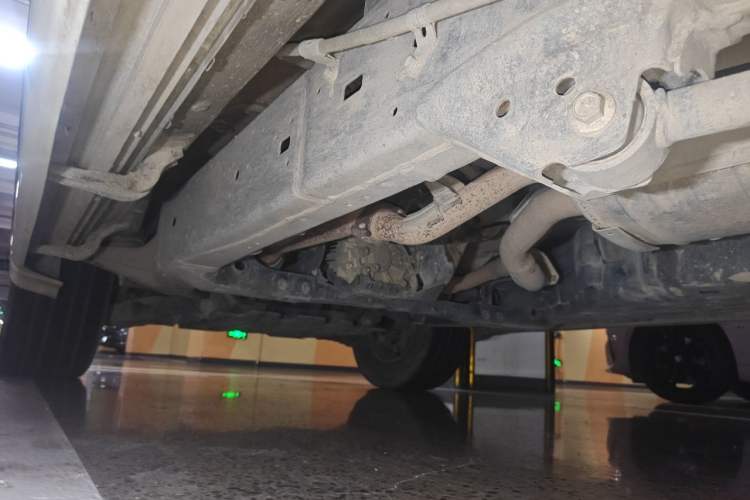 Used Toyota Land Cruiser 2015 4.0L 5-Seater Middle East Version Chassis Rear Left