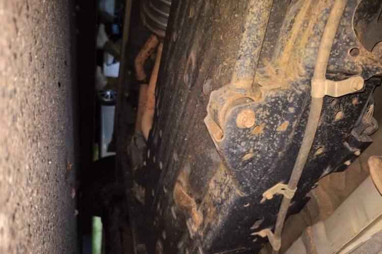 Used Toyota Land Cruiser 2015 4.0L V6 Middle East Low-Trim Version Chassis Rear Right