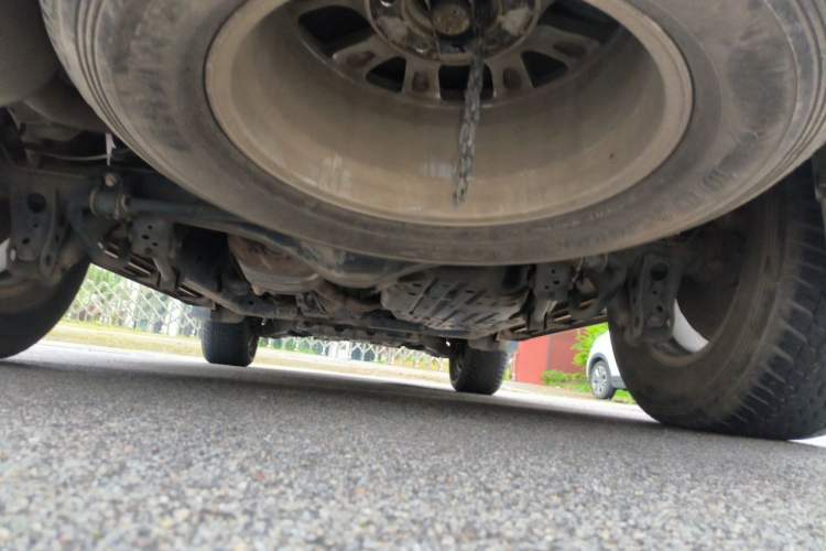 Used Toyota Land Cruiser 2015 4.0L V6 Middle East Low-Trim Version Chassis Rear