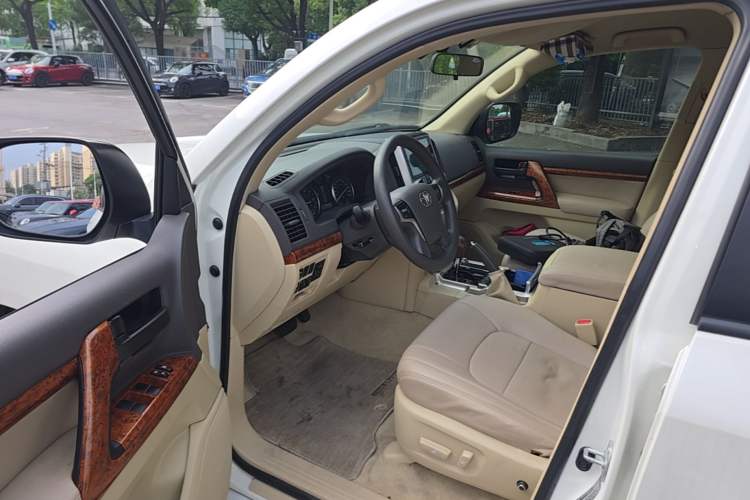 Used Toyota Land Cruiser  Driver Seat