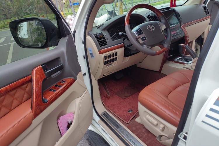Used Toyota Land Cruiser  Driver Seat