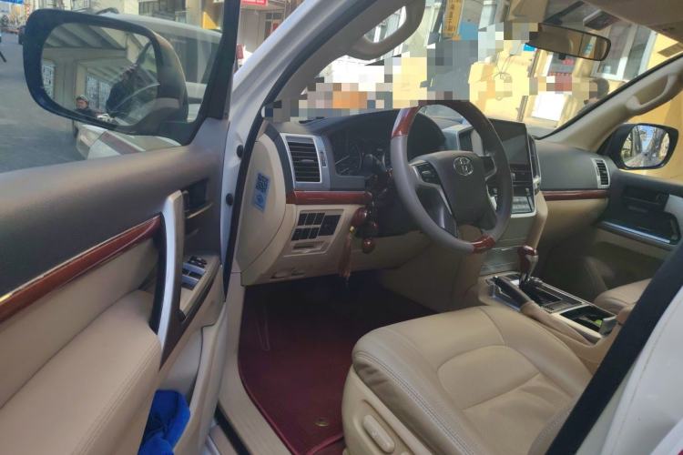 Used Toyota Land Cruiser  Driver Seat