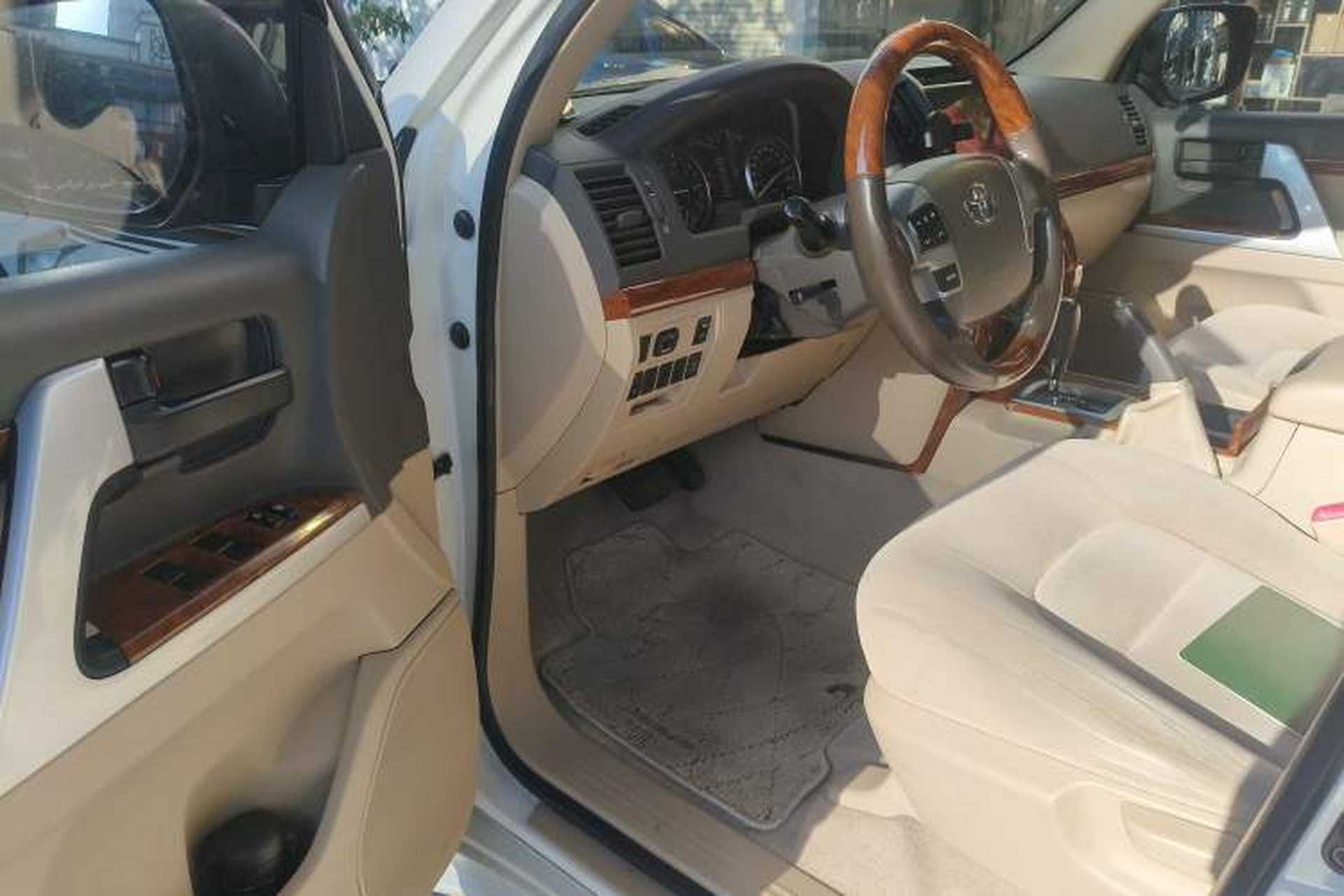 Used Toyota Land Cruiser  Driver Seat