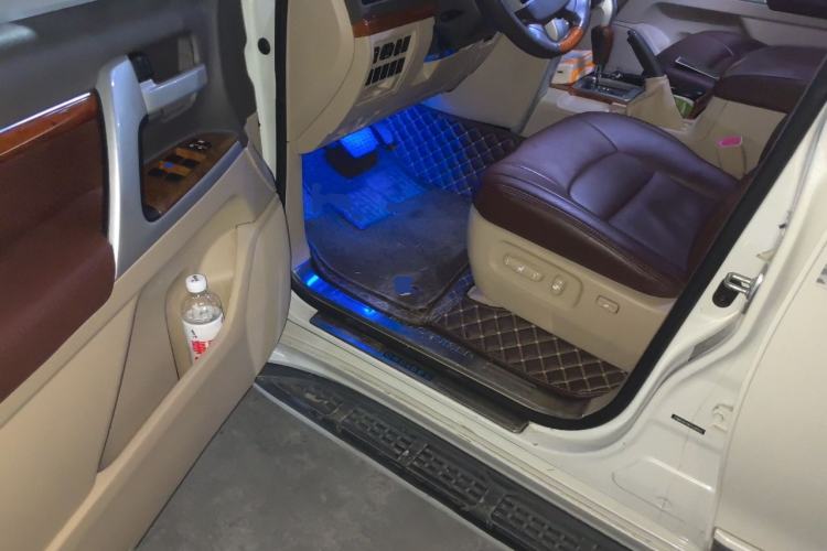 Used Toyota Land Cruiser  Driver Seat