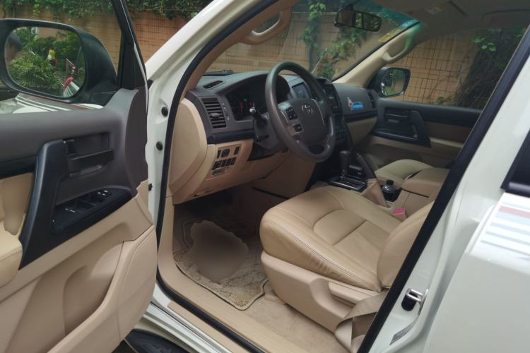 Used Toyota Land Cruiser  Driver Seat