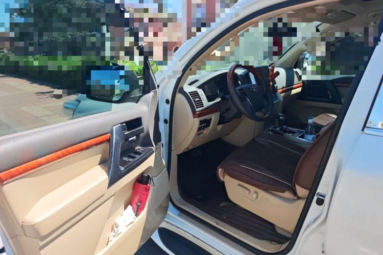 Used Toyota Land Cruiser  Driver Seat
