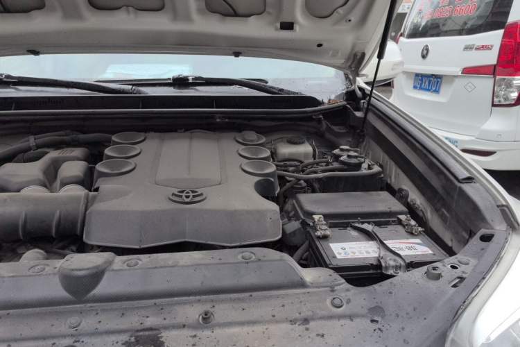 Used Toyota Land Cruiser  Engine Bay Left