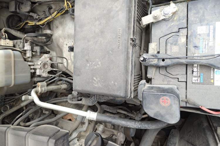 Used Toyota Land Cruiser  Engine Bay Left