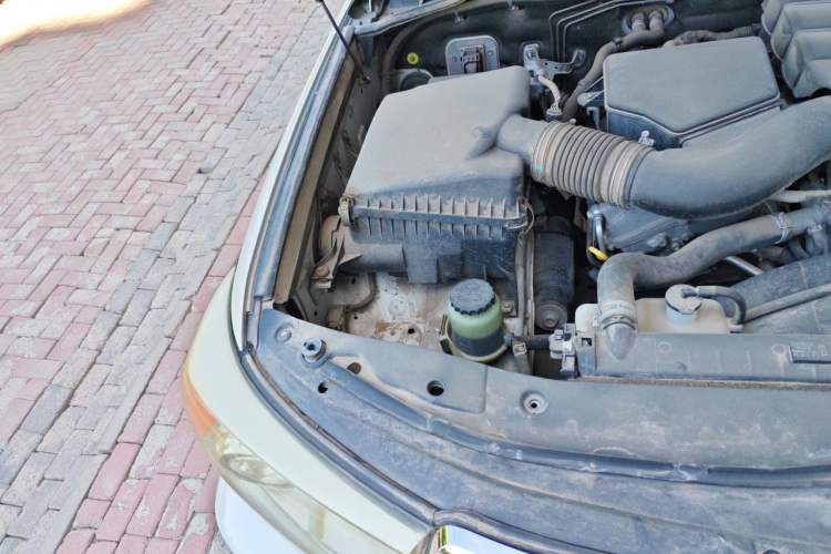 Used Toyota Land Cruiser  Engine Bay Right