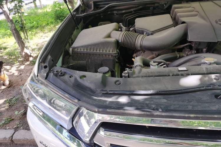 Used Toyota Land Cruiser  Engine Bay Right