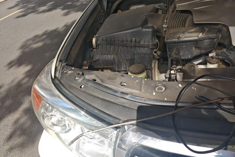 Used Toyota Land Cruiser  Engine Bay Right