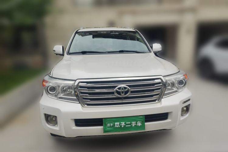 Used Toyota Land Cruiser 2015 4.0L 5-Seater Middle East Version Front